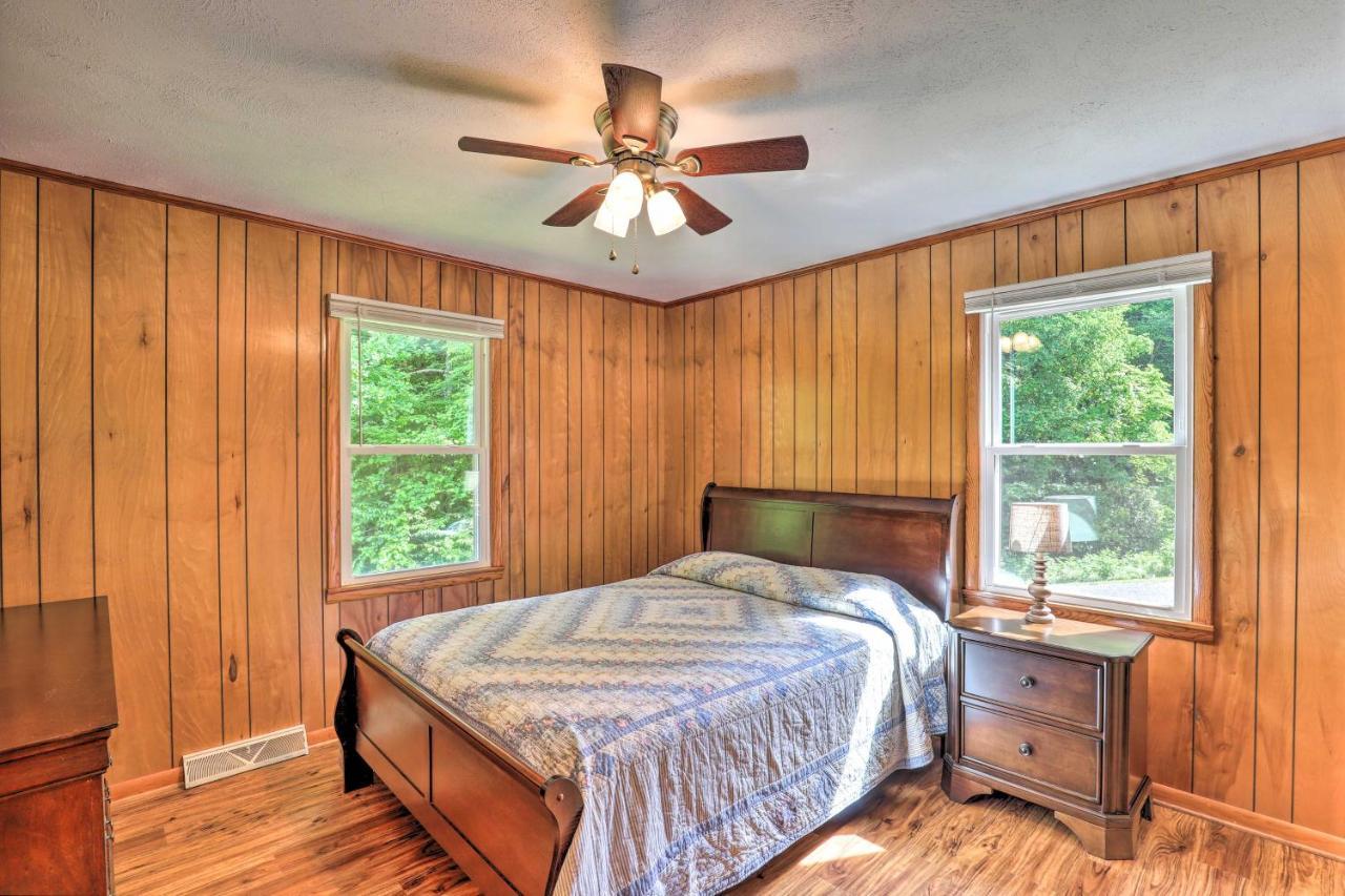 Secluded Marshall Cabin Near Appalachian Trail Buitenkant foto