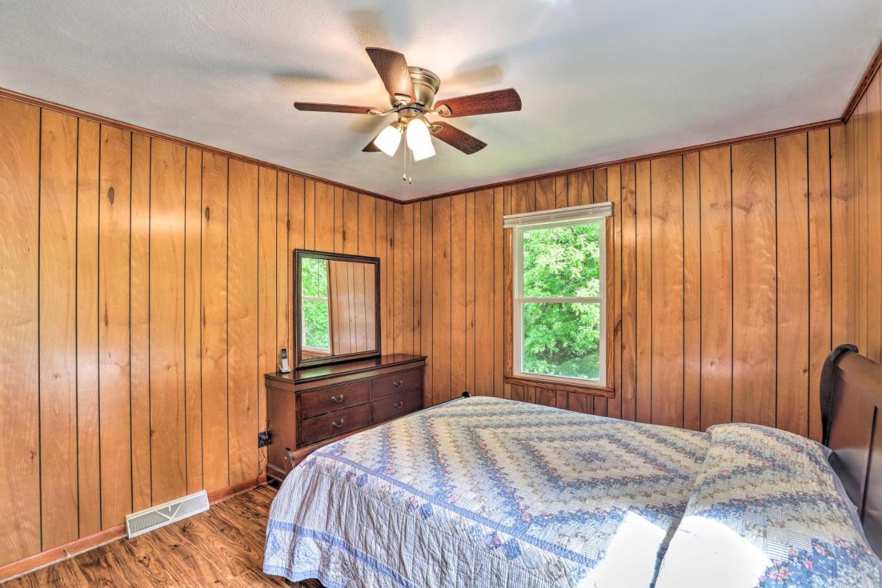 Secluded Marshall Cabin Near Appalachian Trail Buitenkant foto