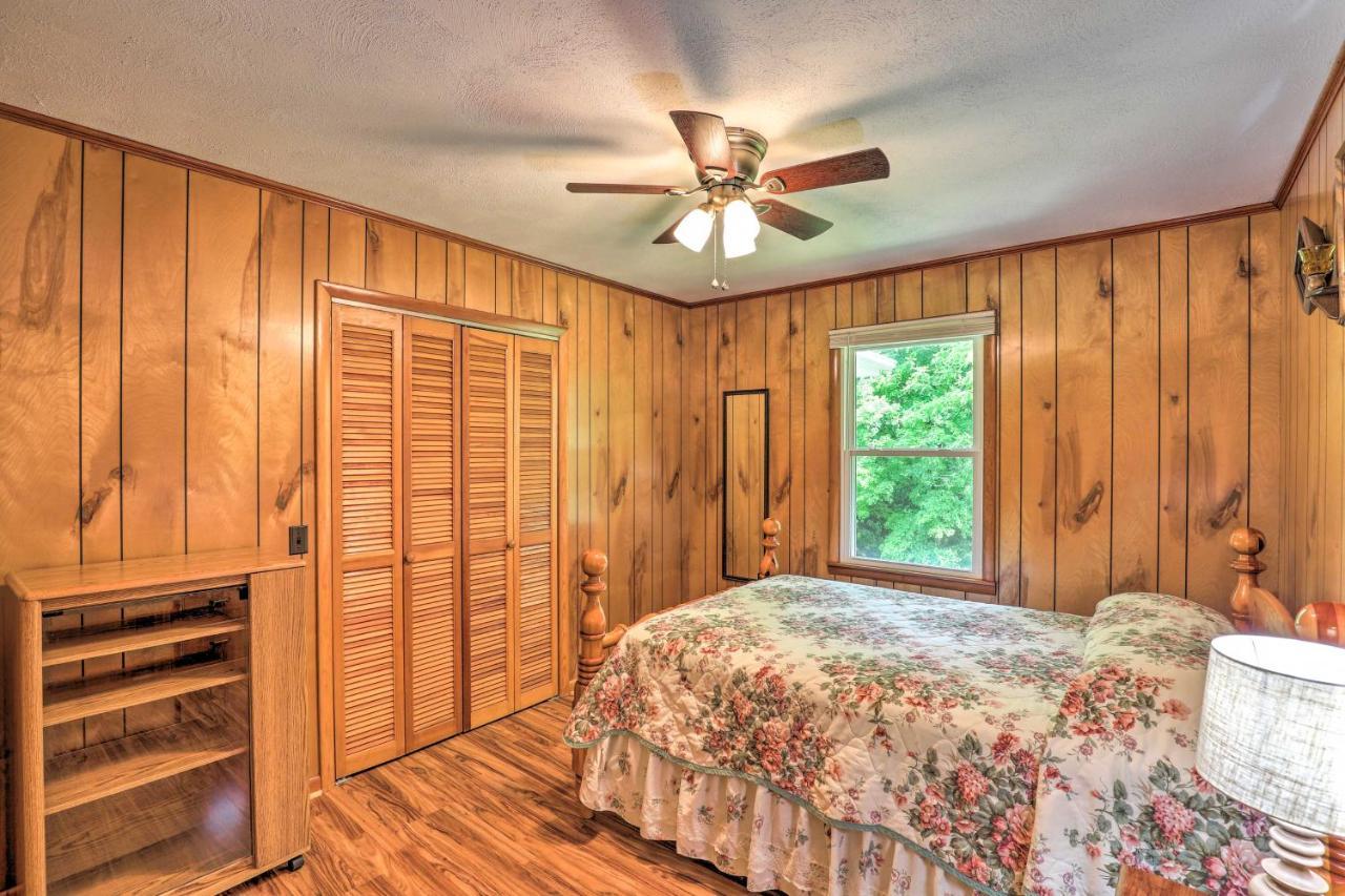 Secluded Marshall Cabin Near Appalachian Trail Buitenkant foto